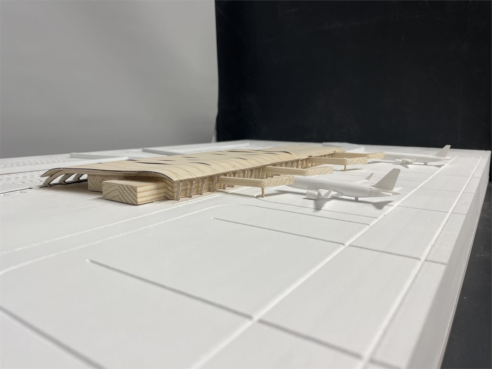 Airport Terminal Model, photo 3 of 7