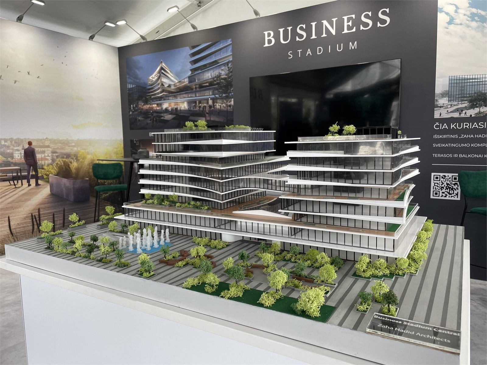 Business Stadium Central Model, photo 4 of 5