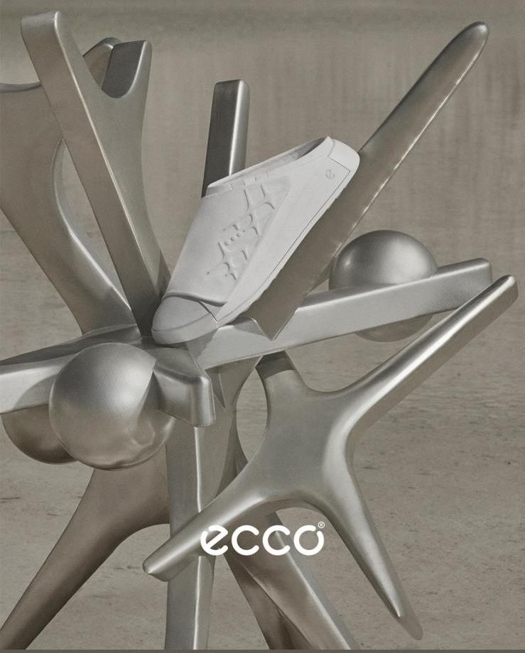 The finished sculpture in the ECCO photo shoot